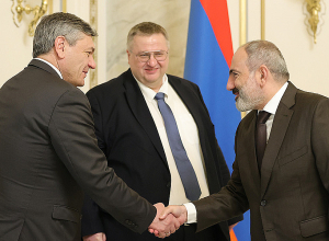 Դա ամբողջությամբ կփոխի տարածաշրջանի տրանսպորտային ամբողջ կոնֆիգուրացիան․ ՌԴ փոխվարչապետը՝ Փաշինյանին