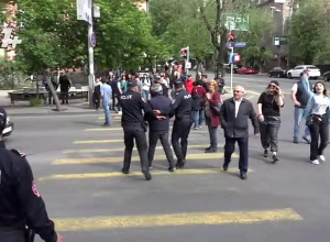 Ցուցարարները փողոց են փակել․ ՈՒՂԻՂ