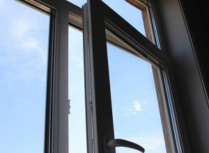 Երևանում շենքի 6-րդ հարկից նետվելով ինքնասպանություն է գործել ԱԱԾ-ի 32-ամյա ծառայող. Shamshyan.com