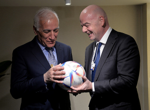Президент Ваагн Хачатурян провёл встречу с президентом ФИФА Джанни Инфантино
