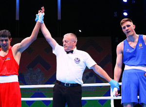 Համբարձում Հակոբյանը հաղթեց առաջին մենամարտում. Բռնցքամարտի ԵԱ 