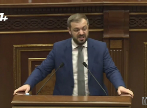 Я жду прихода оппозиции: мы связываем большие надежды: Ален Симонян ответил Папояну