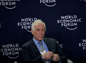 Ваагн Хачатурян был основным докладчиком на одной из панельных дискуссий в Давосе