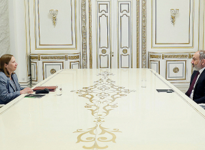 Премьер-министр на встрече с послом США отметил значение четкой позиции США в вопросе урегулирования арцахского конфликта