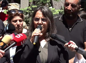 Карин Тоноян приводит подробности встречи с Джангиряном