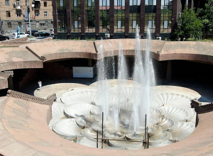 Հիմնանորոգվում է «Հանրապետություն մետրո»-ի քարե շինությունն ու բարեկարգվում տարածքը