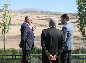 Փոխվարչապետին ներկայացվել է Տիչինա-Հյուսիս-հարավ հարող թաղամասում մեկնարկած քաղաքաշինական ծրագիրը