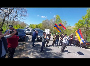 Ցուցարարները փակել են Սպիտակ-Վանաձոր մայրուղին