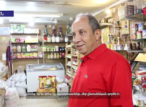 Старожил рынка в Алеппо: Петрос Киразян с супругой готовят и продают восточные блюда