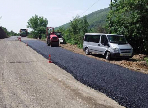 Կապանում հիմնանորոգվում է Վարդավանք-Խդրանց-Ագարակ ավտոճանապարհի 13.1 կմ հատվածը