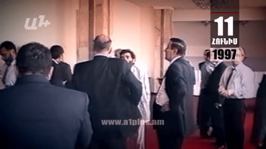 Օրացույց. հունիսի 11-ը. Գործին խառնվում է Լևոն Տեր-Պետրոսյանը, ով եկել էր ՆԳՆ Վանո Սիրադեղյանի հետ