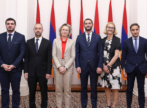 Ռուբեն Ռուբինյանն ընդունել է ԵԱՀԿ ԽՎ նախագահի գլխավորած պատվիրակությանը