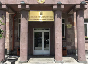 Աննա Սիսոյանին առաջարկվել է գլխավորել մեկ այլ՝ ավելի խոշոր պոլիկլինիկա․ պարզաբանում