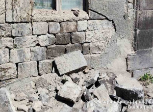 Փլուզում՝ Երևանի Անտառային փողոցի տներից մեկում