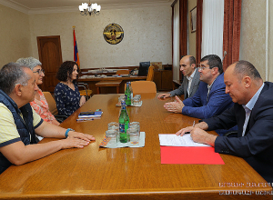 Արցախի նախագահն ընդունել է Զինծառայողների ապահովագրության հիմնադրամի ներկայացուցիչներին