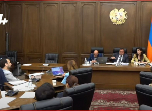 ՔՊ-ն սադրել է և տապալել նիստը․ համայնքապետարանի աշխատակազմի ղեկավարից պահանջեցին լքել դահլիճը