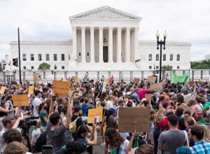 ԱՄՆ-ի Գերագույն դատարանն արգելում է հղիության արհեստական ընդհատումները