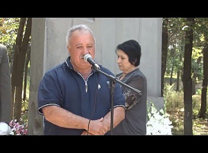 Սասուն Միքայելյանը ԵԿՄ անդամների հետ միասին այցելել է Եռաբլուր