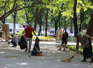Շաբաթօրյակ ու տարածքների բարեկարգման աշխատանքներ՝ Կենտրոն վարչական շրջանում