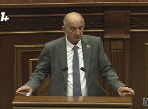 Չի կարելի ԱԺ-ն նման վիճակում դնել․ պետք է դադարեցվի այս պրակտիկան․ Վիգեն Խաչատրյան