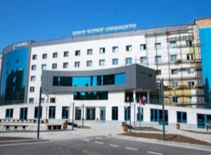 Ողբերգական դեպք` Երևանում. 25-ամյա աղջիկը հիվանդանոցում մահացել է. բարեկամները մեղադրում են բժշկական կենտրոնին