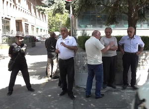 ՄԱԿ-ի գրասենյակում լսել են բողոքի ակցիա անող արցախցիներին