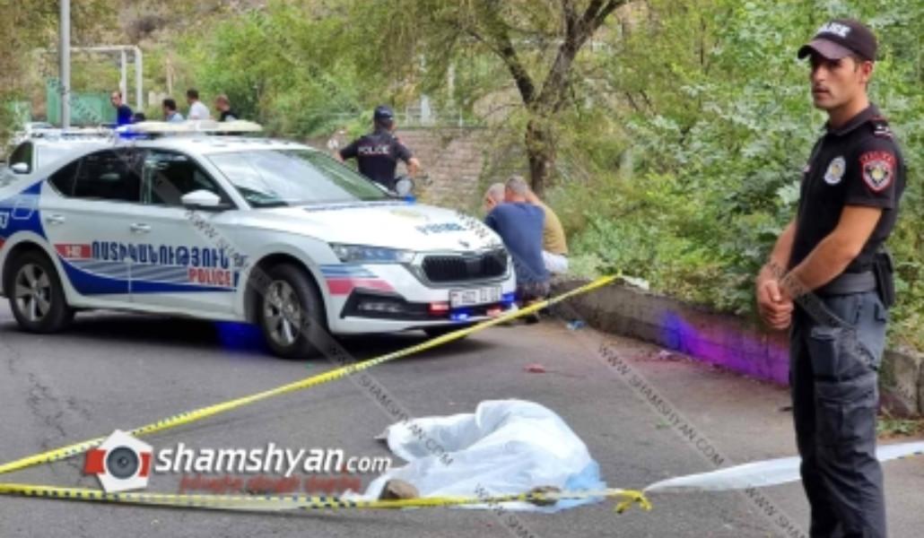 b995bf72f90e77c2534c8b5c30ebec5f