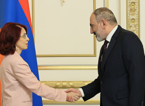 Премьер-министр принял новоназначенного посла Сирии