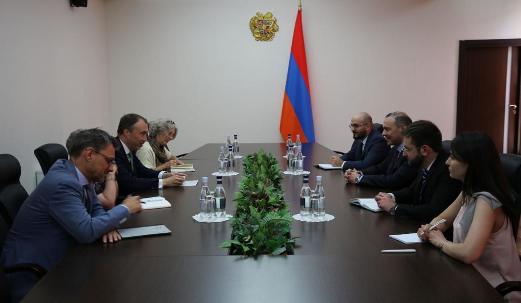ՀՀ Անվտանգության խորհուրդ Security Council of Armenia
