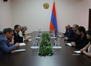 Секретарь СБ Армен Григорян встретился с Тойво Клааром