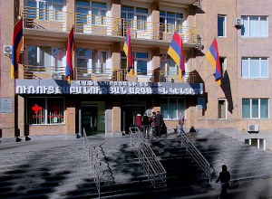 Ուռուցքաբանության ազգային կենտրոնում հեռացրել են հսկայական`12 կգ զանգվածով գոյացություն