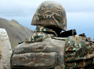 Մի շարք զինծառայողների զինգրքույկներում մարտական գործողություններին մասնակցելու մասին նշումներ կատարվում են ՀՔԱՎ միջամտությունից հետո միայն