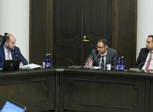 Քննարկվել են «Փառք աշխատանքին» քանդակի վերականգնմանն ուղղված աշխատանքները