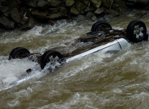 Ավտոմեքենան ընկել է Աղստև գետը․ կան տուժածներ