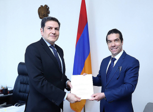 Բրազիլիայի դեսպանն իր հավատարմագրերի պատճենն է հանձնել ՀՀ ԱԳ նախարարի տեղակալին