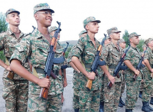 Նորակոչիկները հանդիսավոր երդում են տվել. նրանց շարքերում է նաև հայ-նիգերիական ընտանիքի առաջնեկը