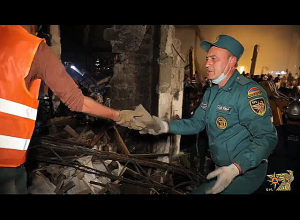 «Սուրմալու» առևտրի կենտրոնում հրդեհաշիջման և որոնողական աշխատանքները շարունակվում են. ԱԻՆ