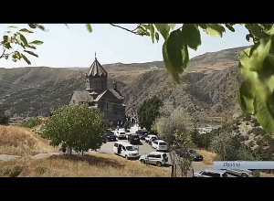 Հրաժեշտի պատարագ․ Բերձորի Սուրբ Համբարձման եկեղեցին  ևս անհասանելի կդառնա հայերի համար