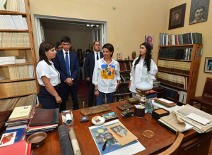 Анна Акопян посетила Бюраканскую обсерваторию, художественную академию