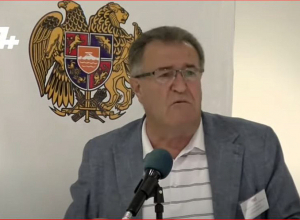 Кто ты такой, господин Рубинян? Твой отец сидел с нами