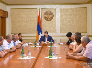 ԱՀ նախագահն ընդունել է մի շարք ՀԿ պատասխանատուների