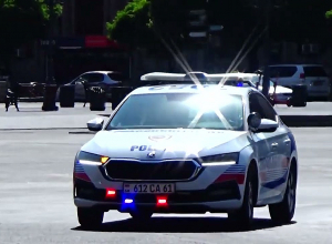 Патрульные задержали и доставили в участок 12 человек