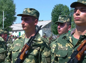 Приведены к присяге новобранцы Пограничных войск СНБ РА