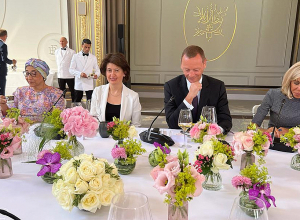 Հասմիկ Տոլմաջյանը մասնակցել է Ֆրանսիայի առաջին տիկին Բրիժիտ Մակրոնի հրավերով դեսպանների ընդունելությանը