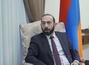 Արարատ Միրզոյանն ընդունել է Իգոր Խովաևին
