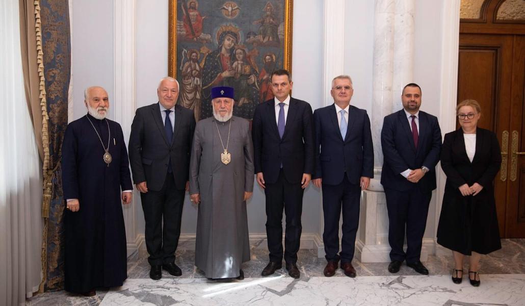 306764789_10158993040686408_1764271452156724672_n