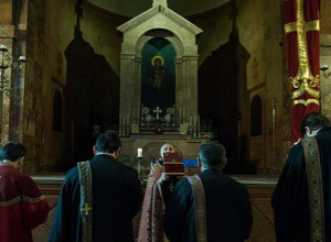 Եկեղեցիներում կկատարվի մասնավոր աղոթք խաղաղության և Հայոց բանակի համար