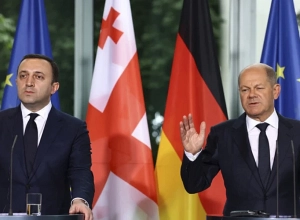 Հայաստանի ու Ադրբեջանի միջեւ ընթանում է ‘’անիմաստ հակամարտություն’’. Օլաֆ Շոլց