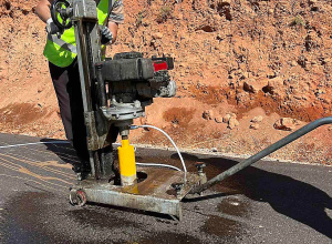 Ստուգում են կատարված ասֆալտի որակը