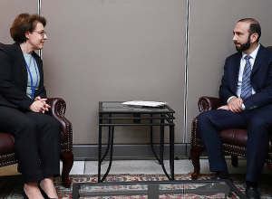 Հայաստանի և Կոսովոյի արտաքին քաղաքական գերատեսչությունների ղեկավարները հանդիպել են